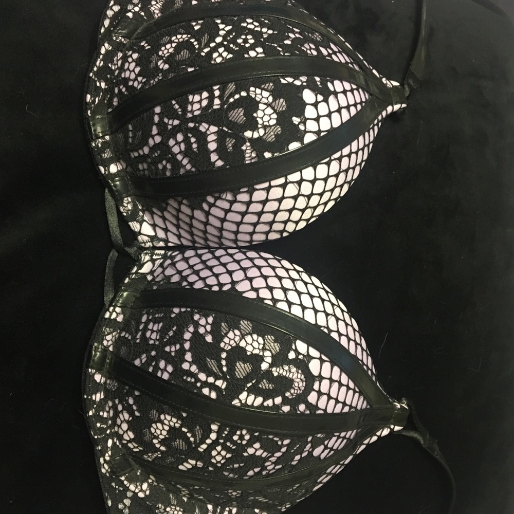 Victoria secret bra
